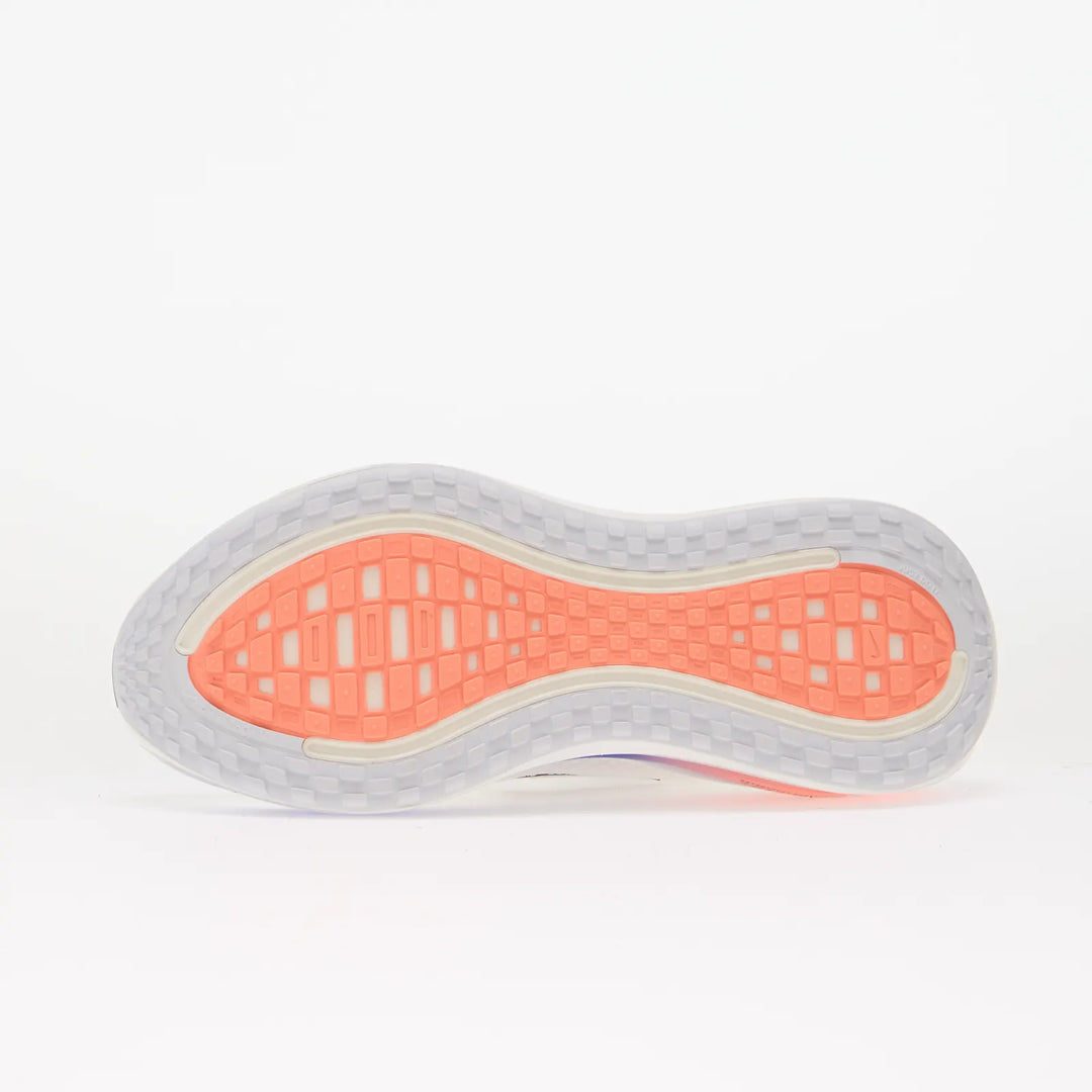 NIKE VOMERO PLUS WHITE/ BLACK-ATOMIC PINK-RACER BLUE