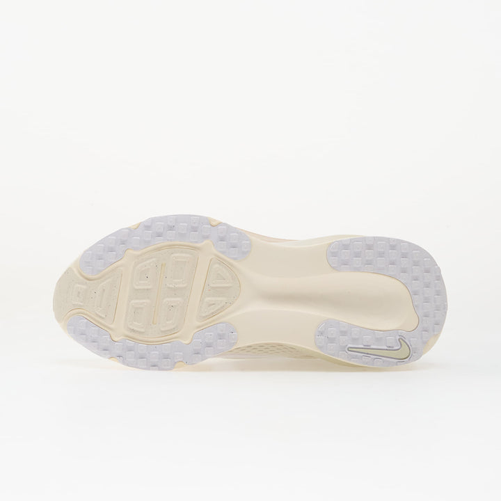 NIKE W VOMERO 18 ESS SUMMIT WHITE/ WHITE-CHALK-SEA GLASS