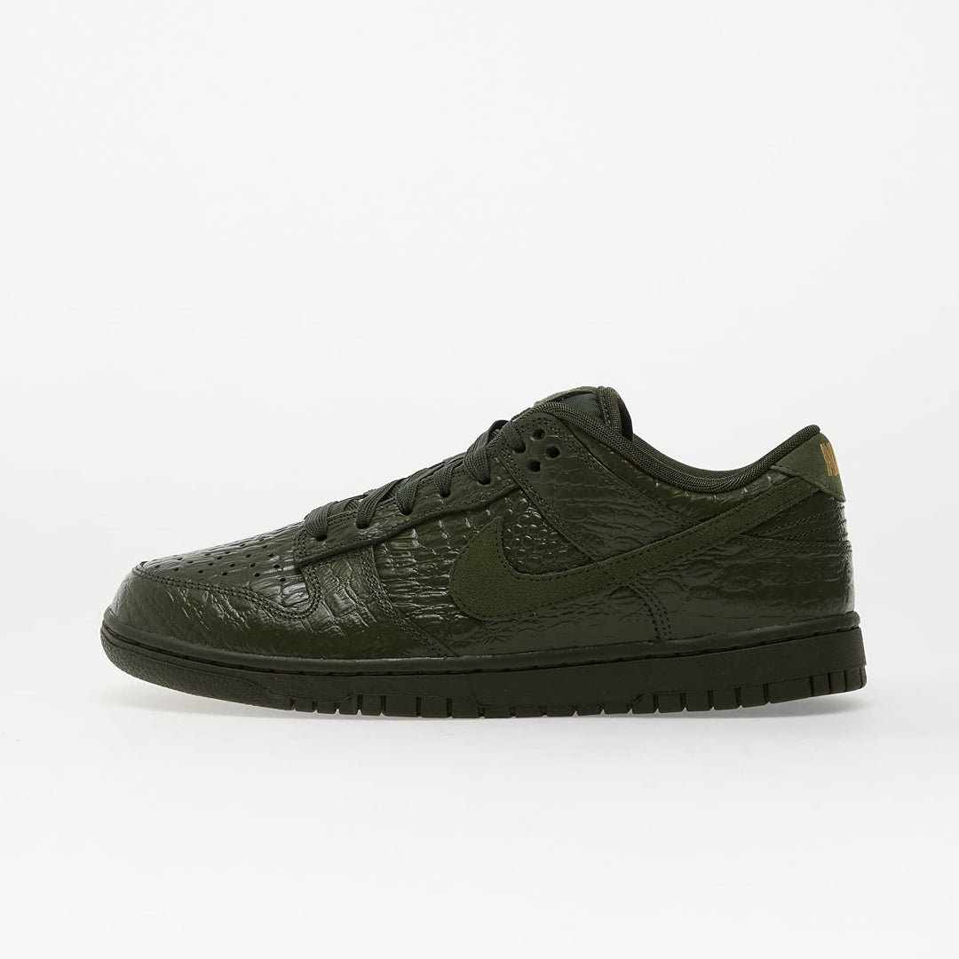 NIKE DUNK LOW CARBON GREEN/ CARBON GREEN-METALLIC GOLD