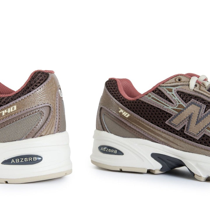 NEW BALANCE 740 BROWN