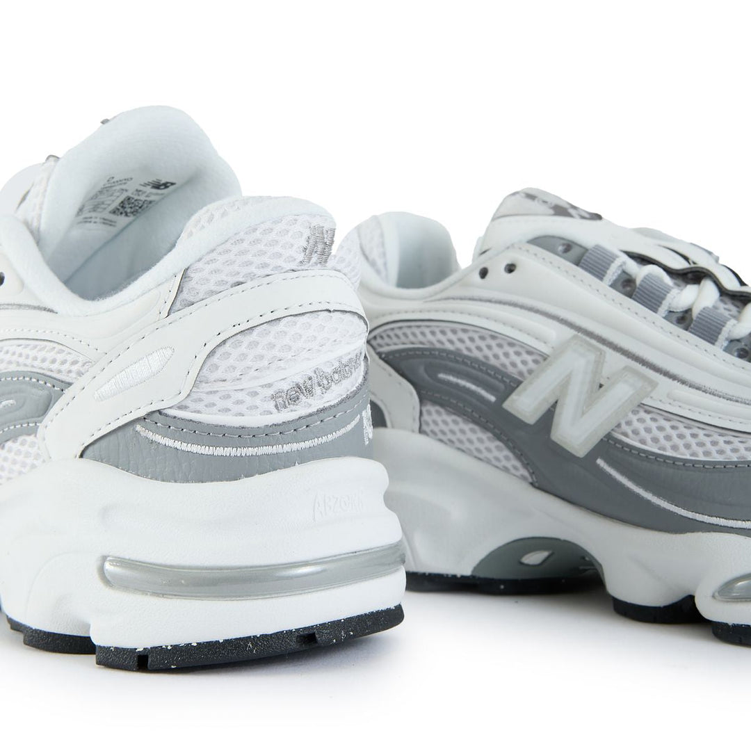 NEW BALANCE 1906 WHITE GREY