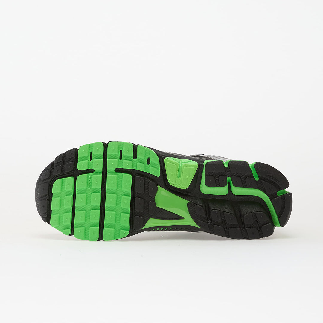 NIKE ZOOM VOMERO 5 SE MTLC PEWTER/ MTLC PEWTER-FLAT PEWTER-BLACK-GREEN STRIKE