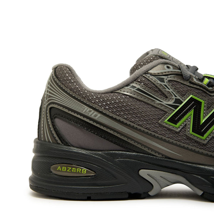 NEW BALANCE 740 DARK GREY