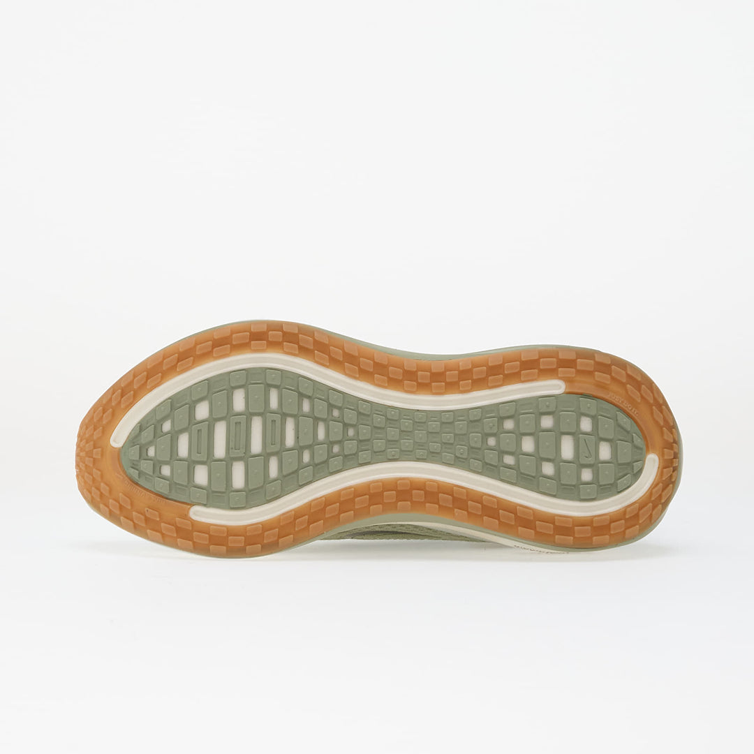 NIKE VOMERO PLUS JADE HORIZON/ BLACK SPRUCE-SAIL