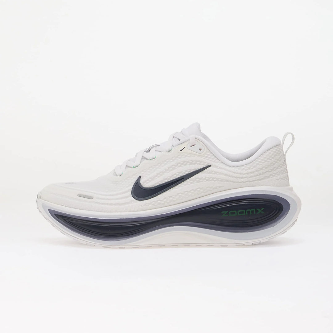 NIKE VOMERO PLUS WHITE/ MIDNIGHT NAVY-GREEN SPARK