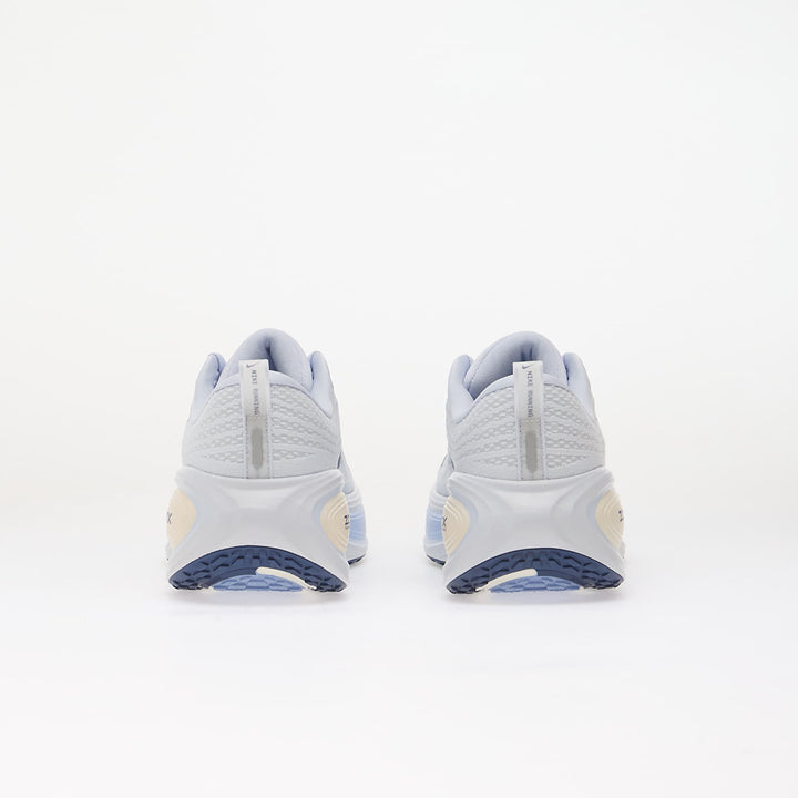 NIKE VOMERO PLUS WHITE/ MYSTIC NAVY-ALUMINUM-FOOTBALL GREY