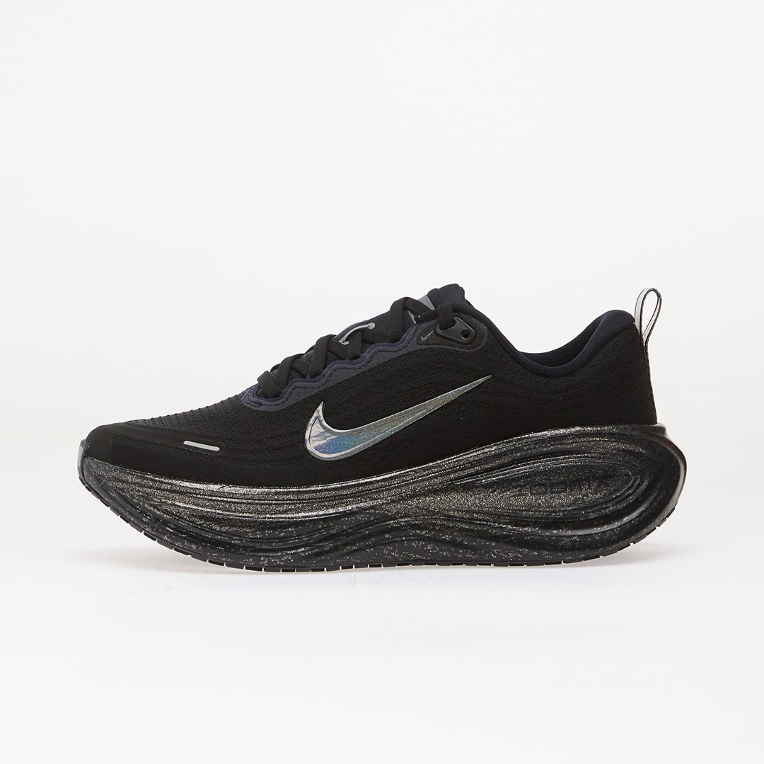 NIKE VOMERO PLUS "KEELY HODGKINSON" PITCH BLUE/ BLACK-BLUR-BLACKENED BLUE