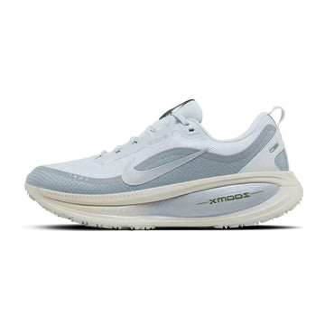 NIKE VOMERO 18 GORE-TEX PURE PLATINUM LIGHT PUMICE — Stock