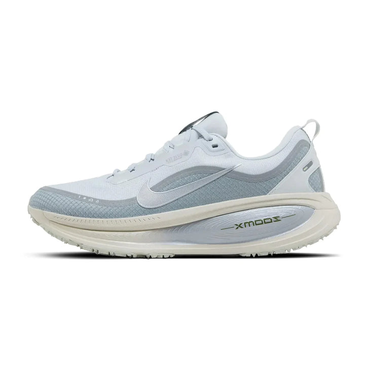 NIKE VOMERO 18 GORE-TEX PURE PLATINUM LIGHT PUMICE