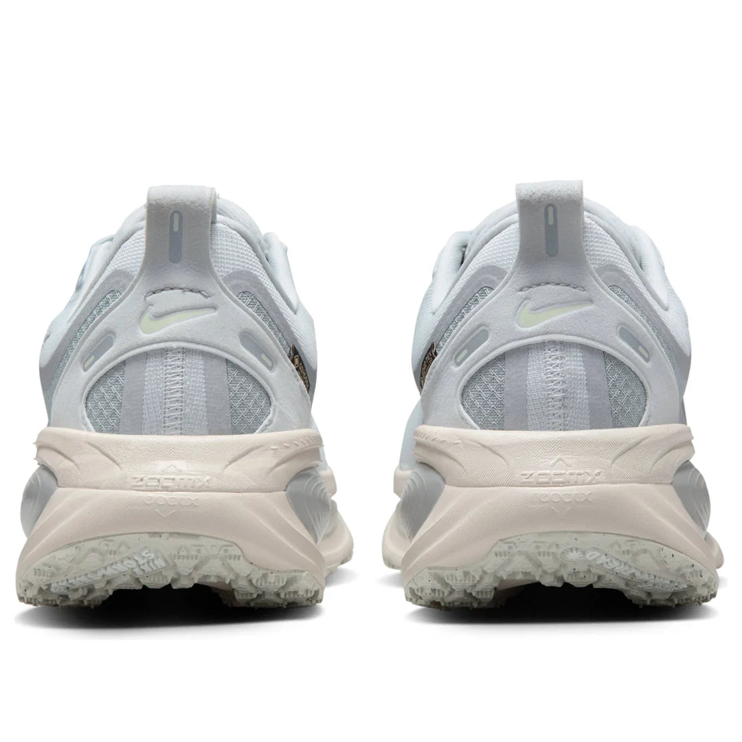 NIKE VOMERO 18 GORE-TEX PURE PLATINUM LIGHT PUMICE