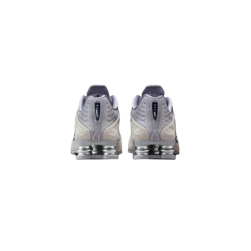 NIKE SHOX R4 CEMENT GREY BLACK W