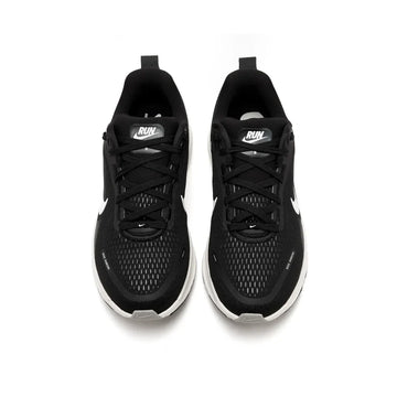 NIKE VOMERO 18 BLACK COCONUT MILK — Stock