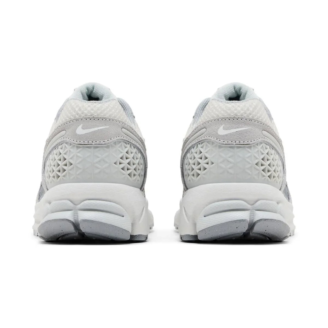 NIKE AIR ZOOM VOMERO 5 PURE PLATINUM W