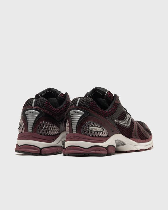 SAUCONY PROGRID TRIUMPH 4 MAROON BLACK