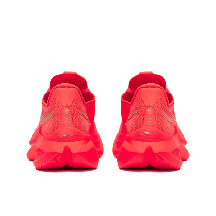 SAUCONY WOMEN&