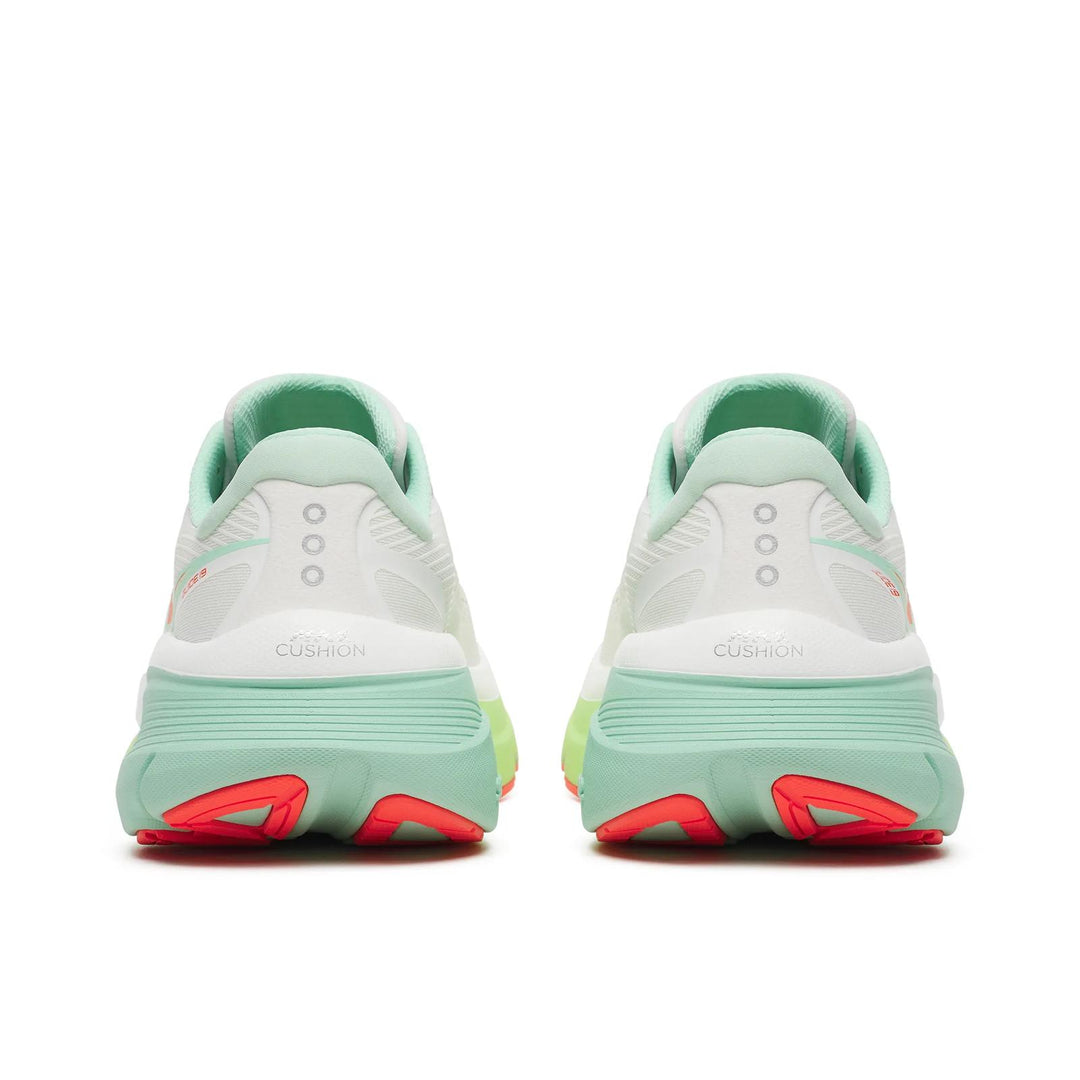 SAUCONY WOMEN&