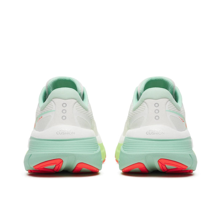 SAUCONY WOMEN&