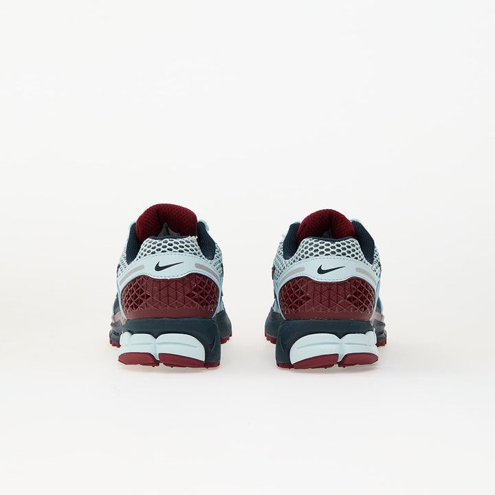 NIKE W ZOOM VOMERO 5 ARMORY NAVY/ TEAM RED-GLACIER BLUE