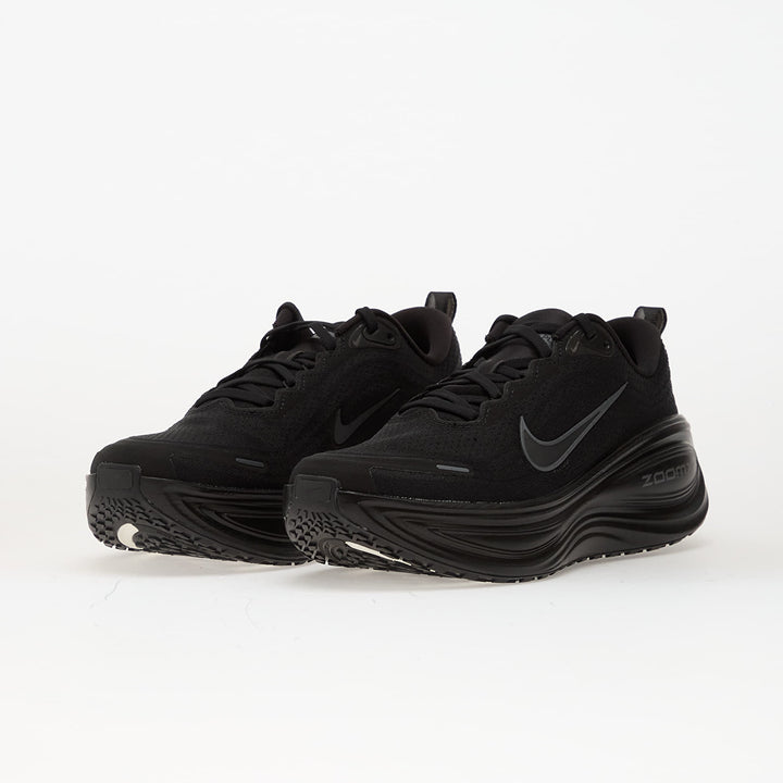 NIKE VOMERO PLUS BLACK/ DK SMOKE GREY-MTLC DK GREY-COOL GREY