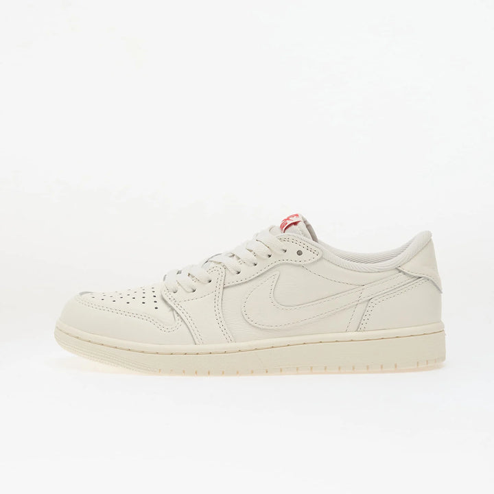 AIR JORDAN 1 RETRO LOW SAIL/ SAIL-UNIVERSITY RED