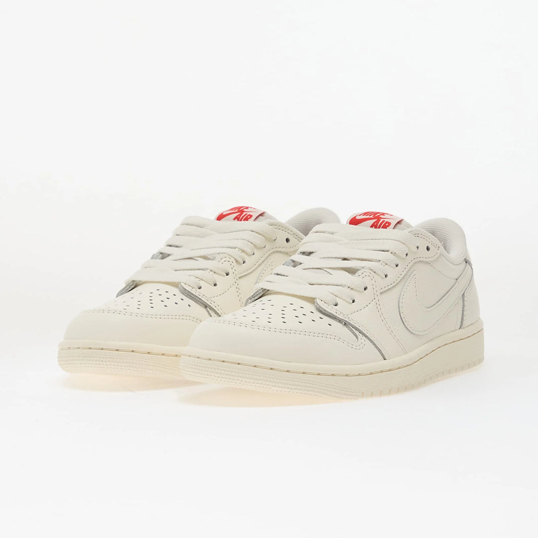 AIR JORDAN 1 RETRO LOW SAIL/ SAIL-UNIVERSITY RED