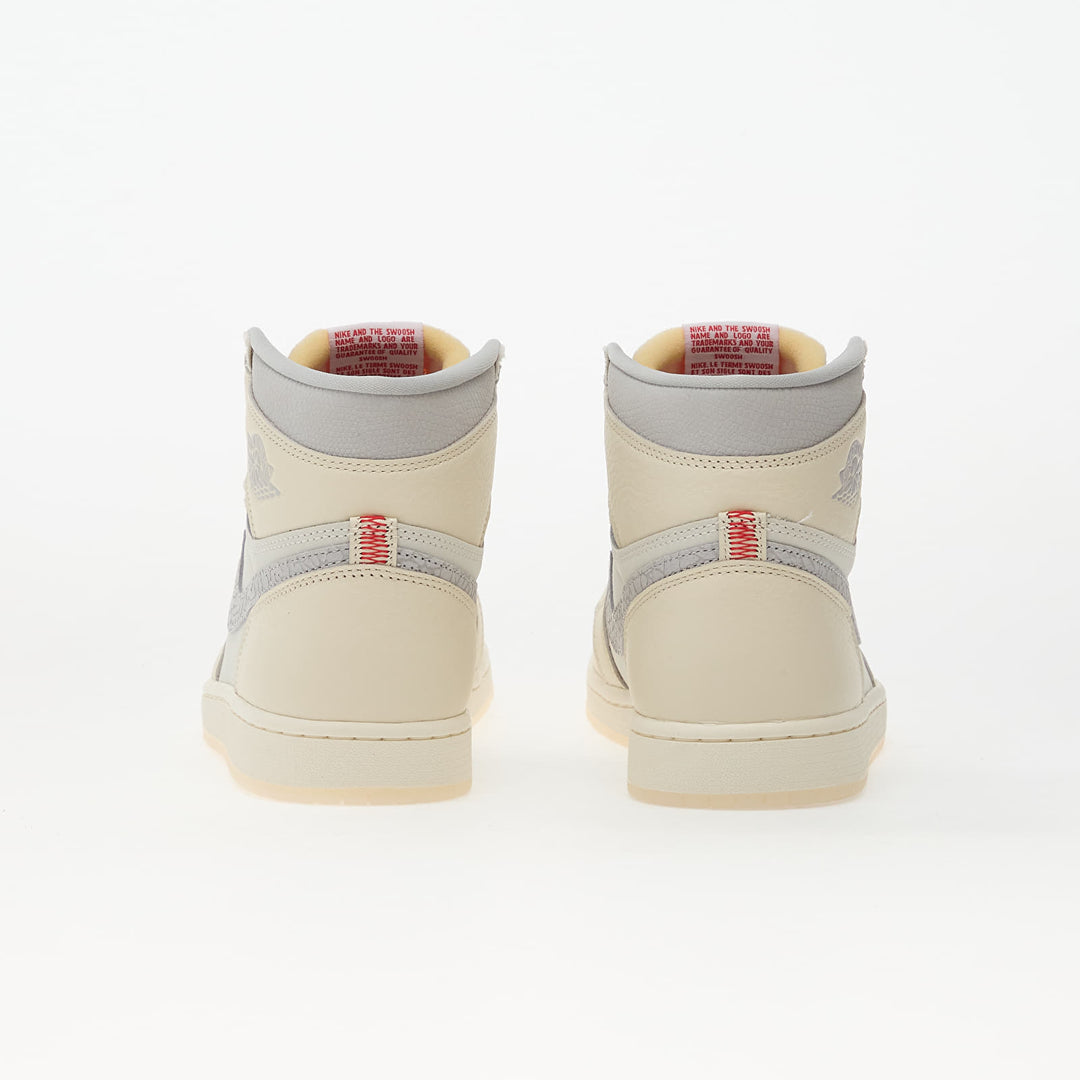 AIR JORDAN 1 RETRO HIGH OG "SAIL UNIVERSITY RED" SAIL/ UNIVERSITY RED-PALE IVORY