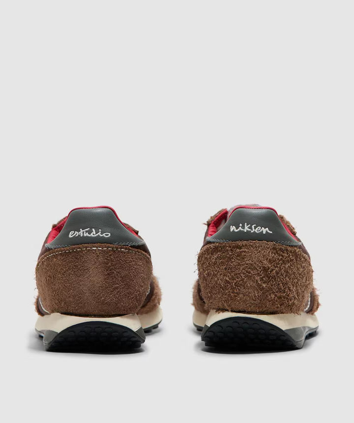 SAUCONY X ESTUDIO NIKSEN TRAINER 80 BROWN