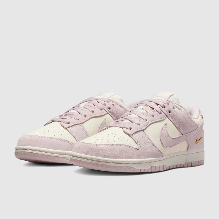 NIKE WOMENS DUNK LOW SAIL PEARL PINK WHITE METALLIC GOLD