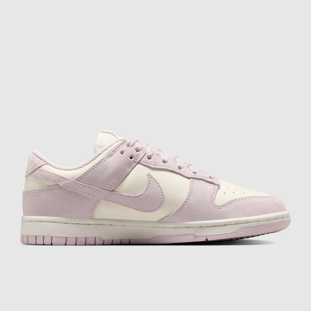 NIKE WOMENS DUNK LOW SAIL PEARL PINK WHITE METALLIC GOLD