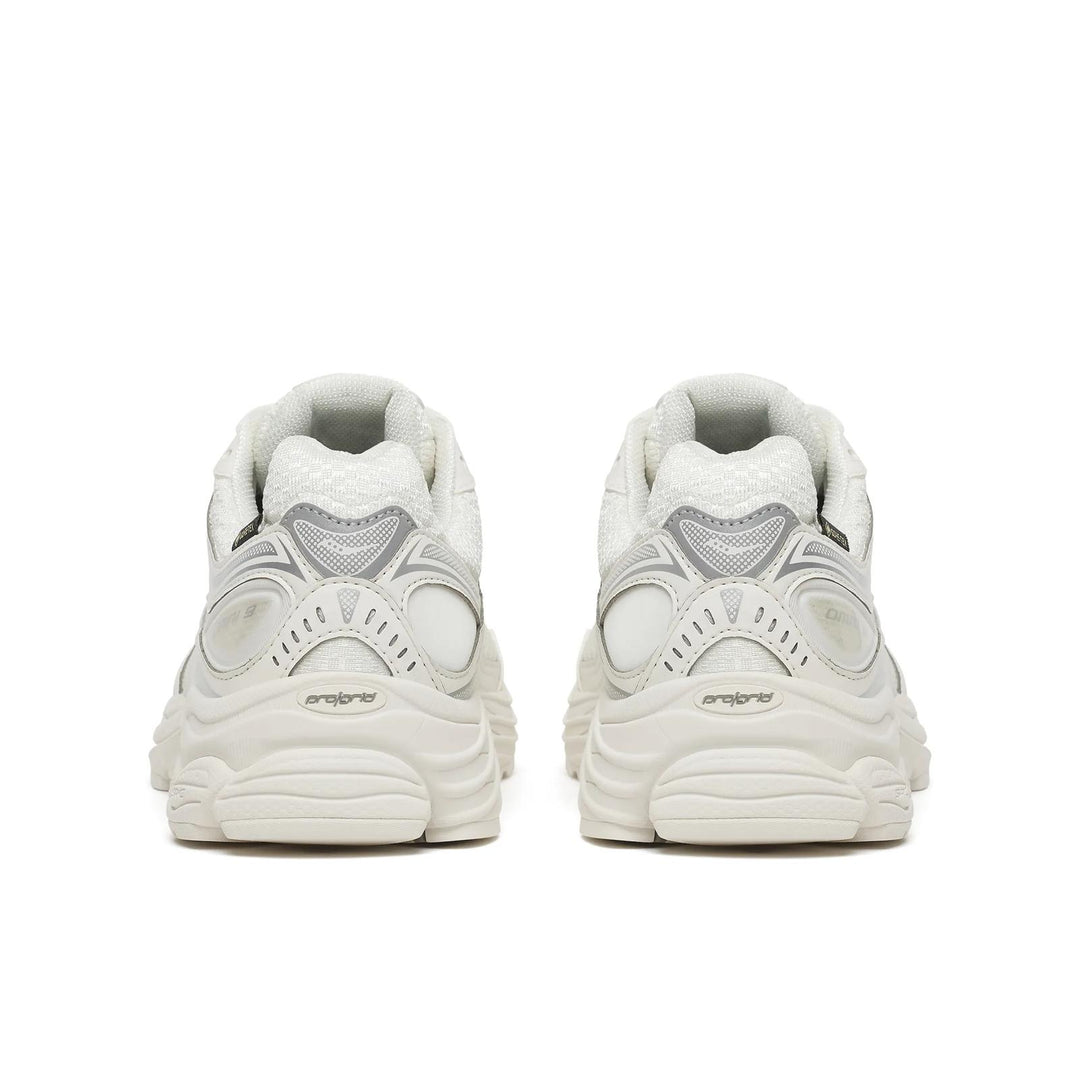 SAUCONY PROGRID OMNI 9 GTX IVORY