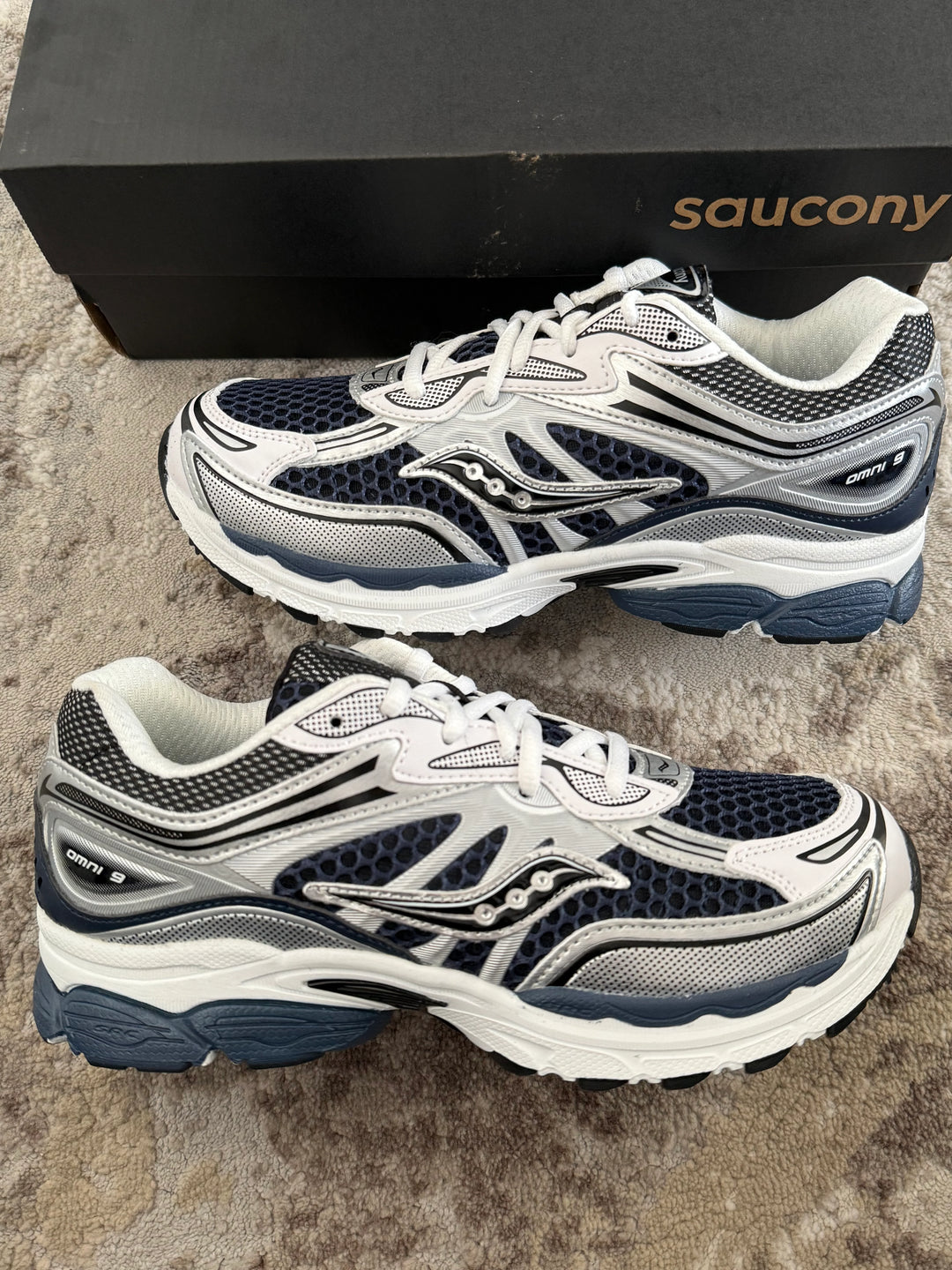 SAUCONY PROGRID OMNI 9 NAVY GS