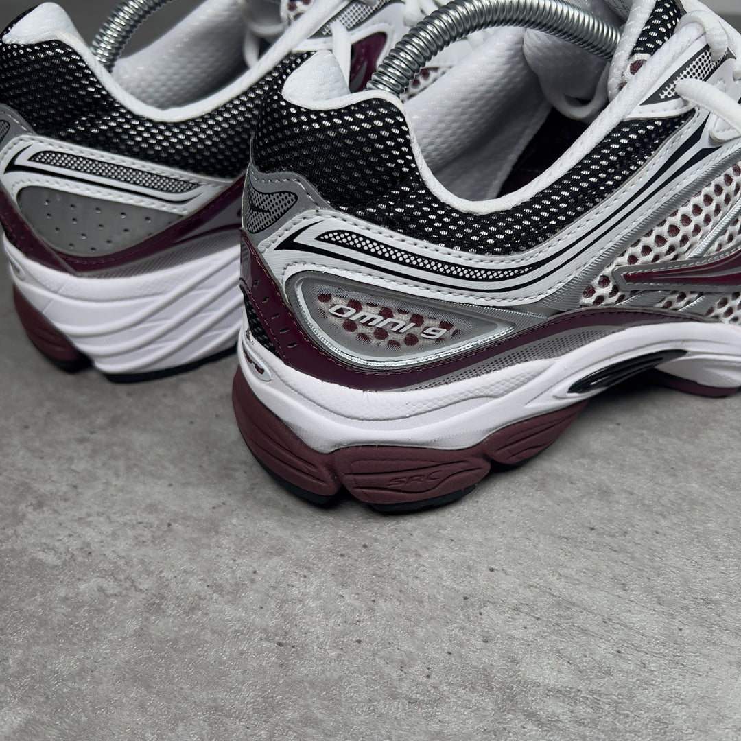 SAUCONY PROGRID OMNI 9 OG &
