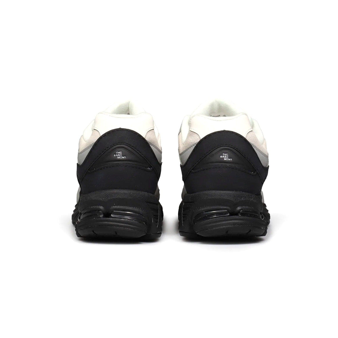 THE BASEMENT X NEW BALANCE 2002R &