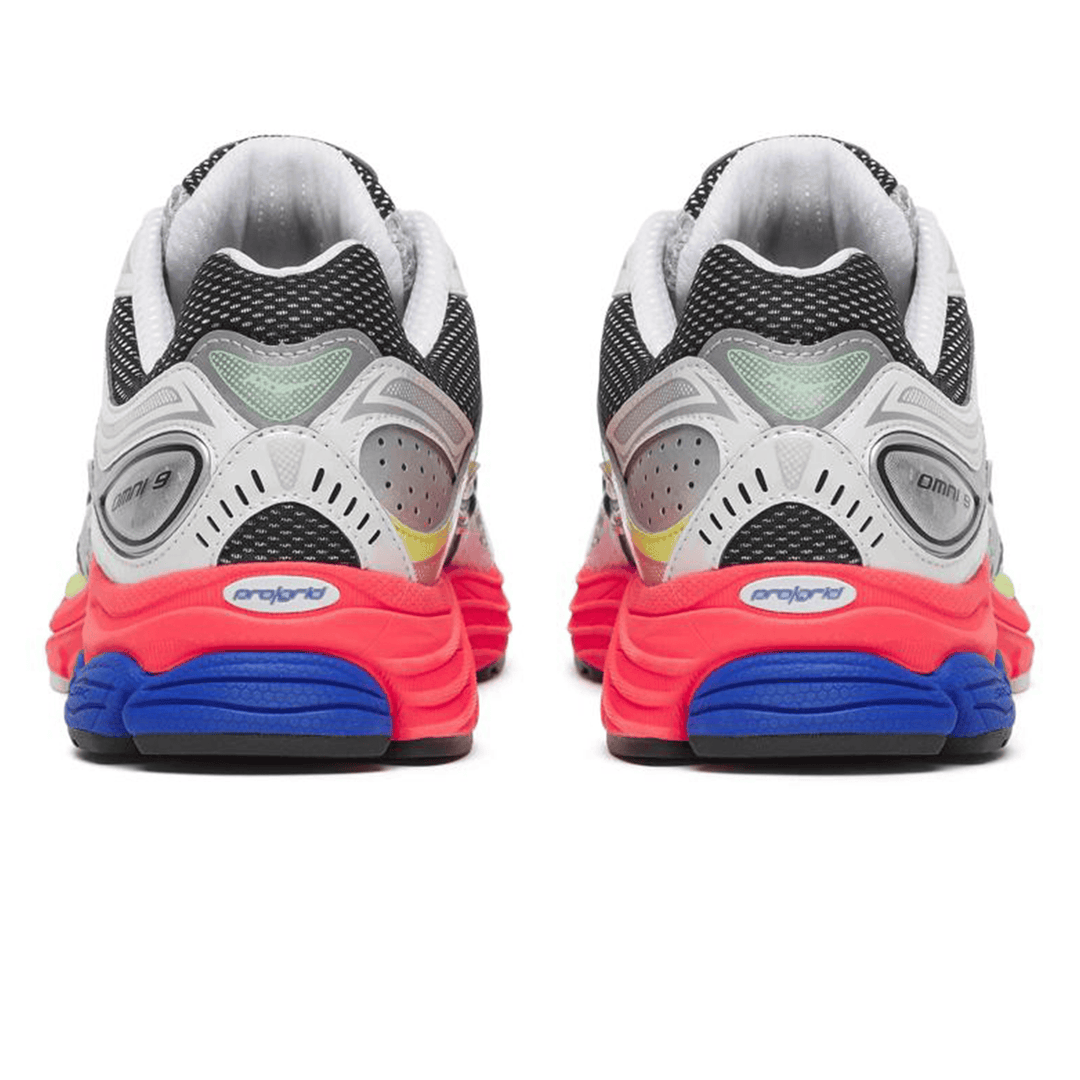 SAUCONY PROGRID OMNI 9 OG &