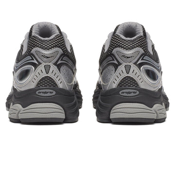 SAUCONY PROGRID OMNI 9 'BLACK SILVER' — Stock