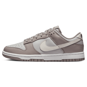 NIKE DUNK LOW WMNS 'MOON FOSSIL' — Stock