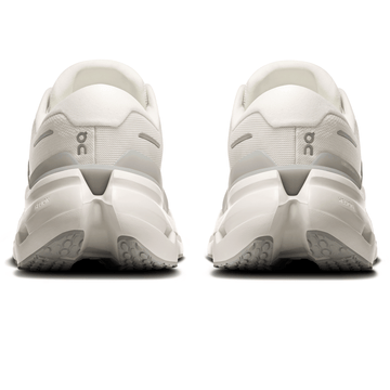 ON CLOUDRUNNER 3 'WHITE GLACIER' — Stock