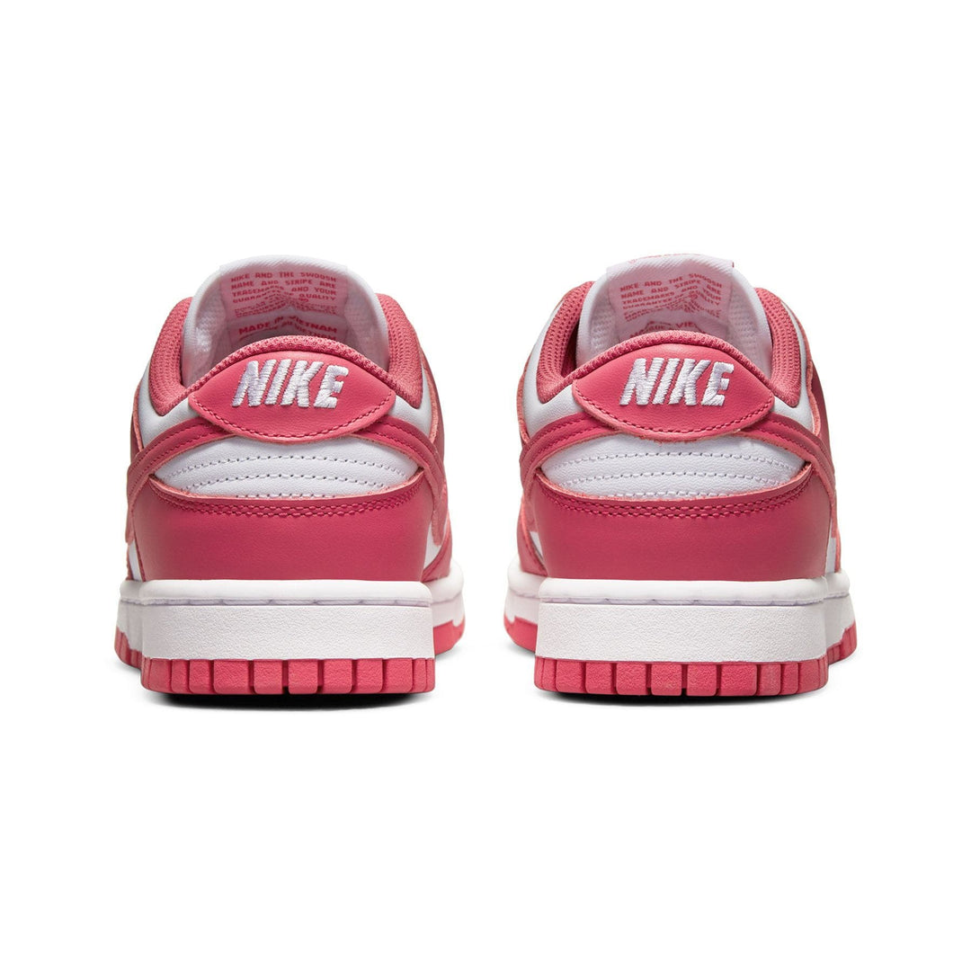 NIKE DUNK LOW WMNS &