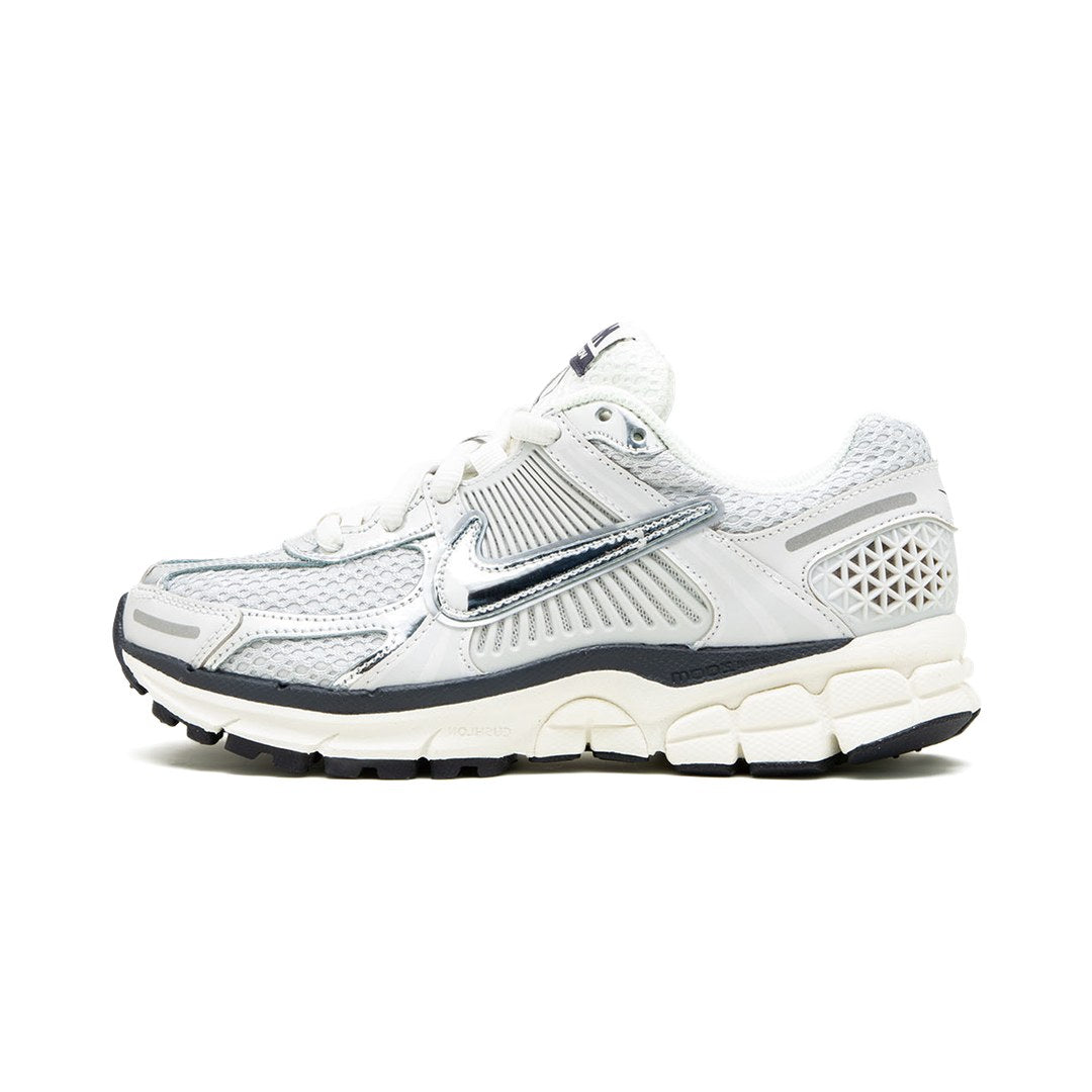 NIKE ZOOM VOMERO 5 PHOTON DUST METALLIC SILVER (WOMEN&