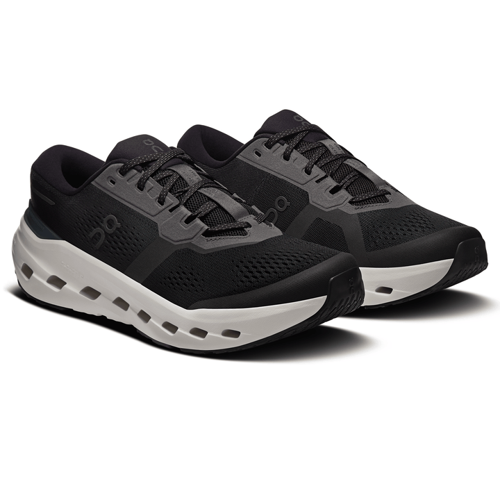 ON CLOUDRUNNER 3 &