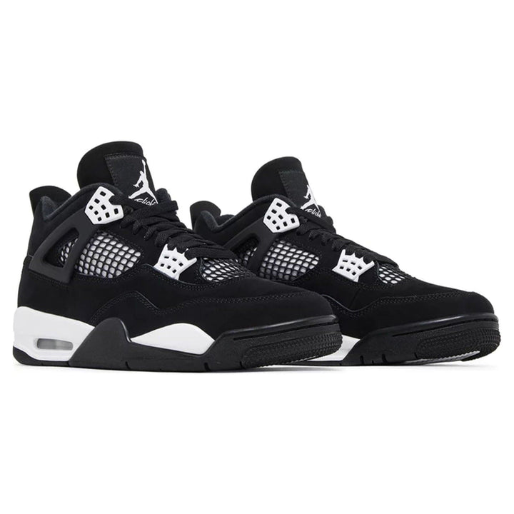 AIR JORDAN 4 RETRO &