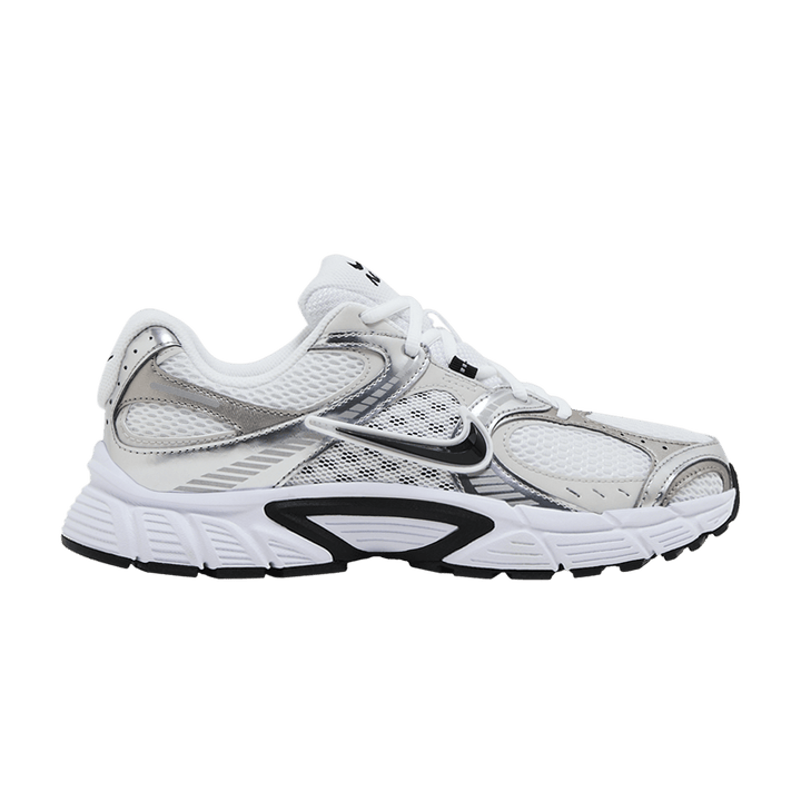 NIKE V5 RNR WHITE VAST GREY COLLEGE GREY BLACK
