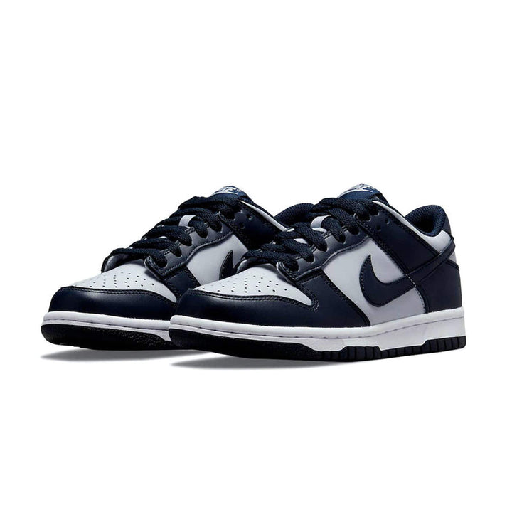 NIKE DUNK LOW GS &