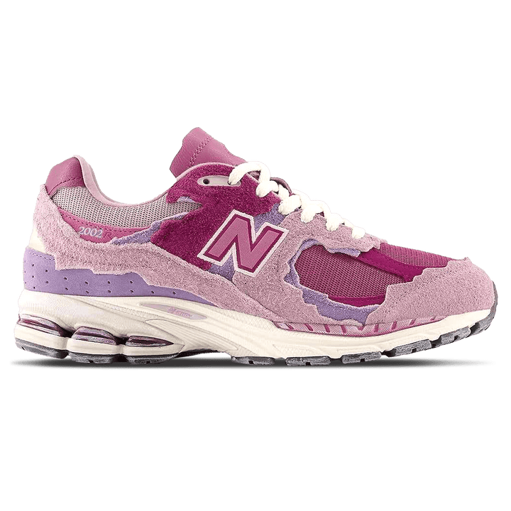 NEW BALANCE 2002R &