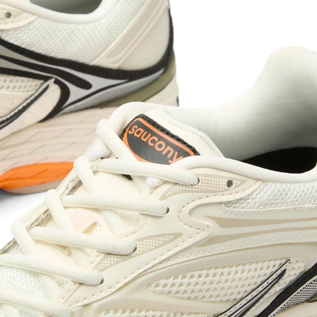 SAUCONY PROGRID OMNI 9 WHITE TUMERIC