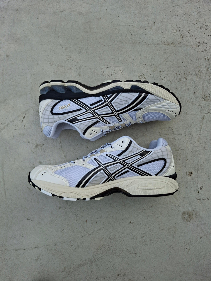 ASICS GEL NIMBUS 10.1 &