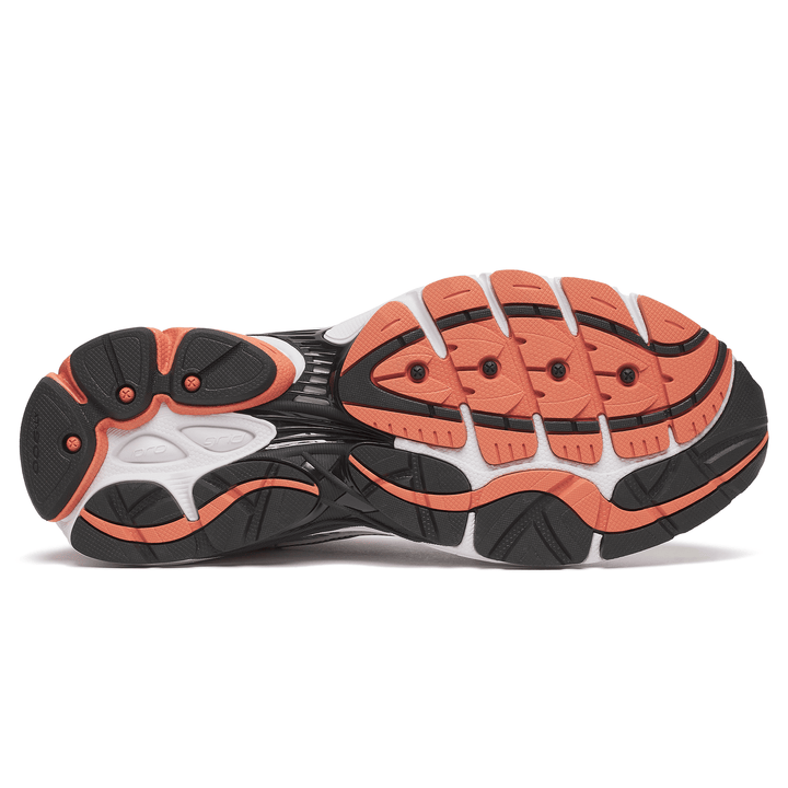 SAUCONY PROGRID OMNI 9 OG &