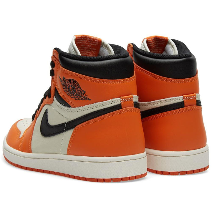 AIR JORDAN 1 RETRO HIGH OG &