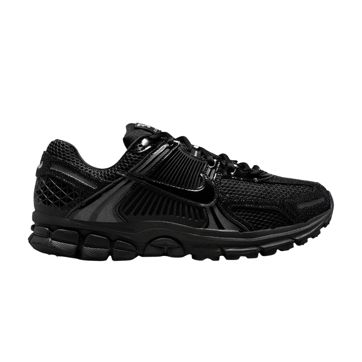 NIKE ZOOM VOMERO 5 BLACK PATENT (WOMEN&