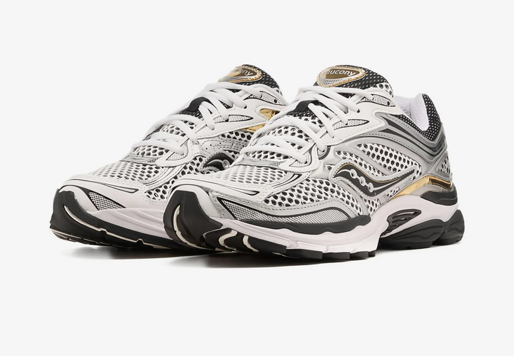 SAUCONY PROGRID OMNI 9 SILVER GOLD